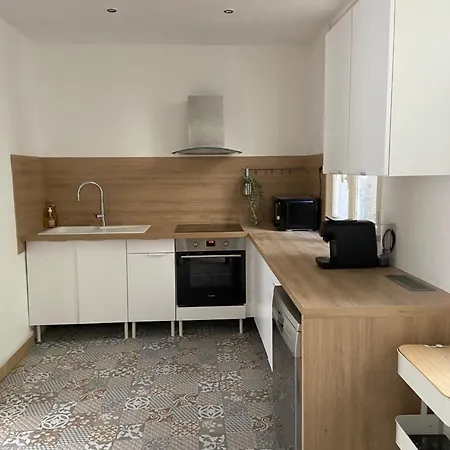Holiday home Jolie Maison Centre De Niort